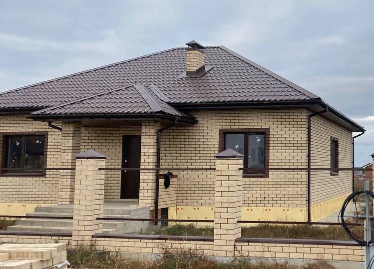 Гараж и загородный дом
